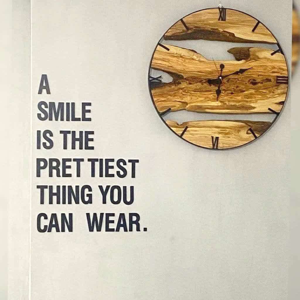 جملات زیبا برای مطب دندانپزشکی ، متن زیبا در مورد لبخند دندانپزشکی زیبایی